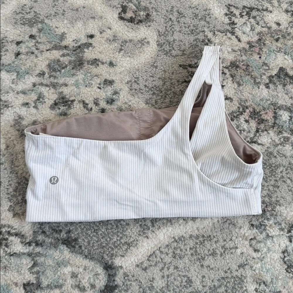 Lululemon Ribbed Nulu Asymmetrical Yoga Bra *Light Support, A/B Cup